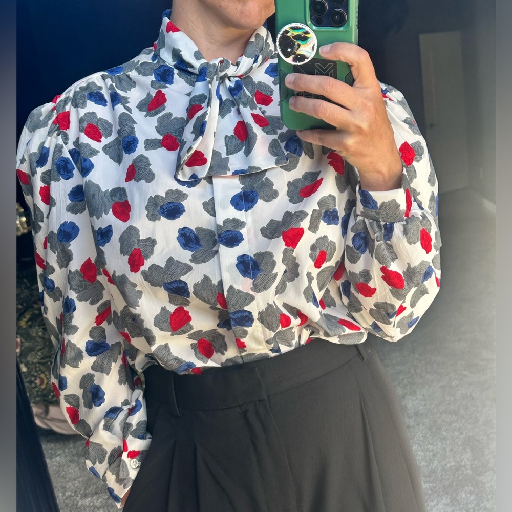 Vintage Women's Tie-Neck Floral Print Button Down Blouse Red & Blue Accents